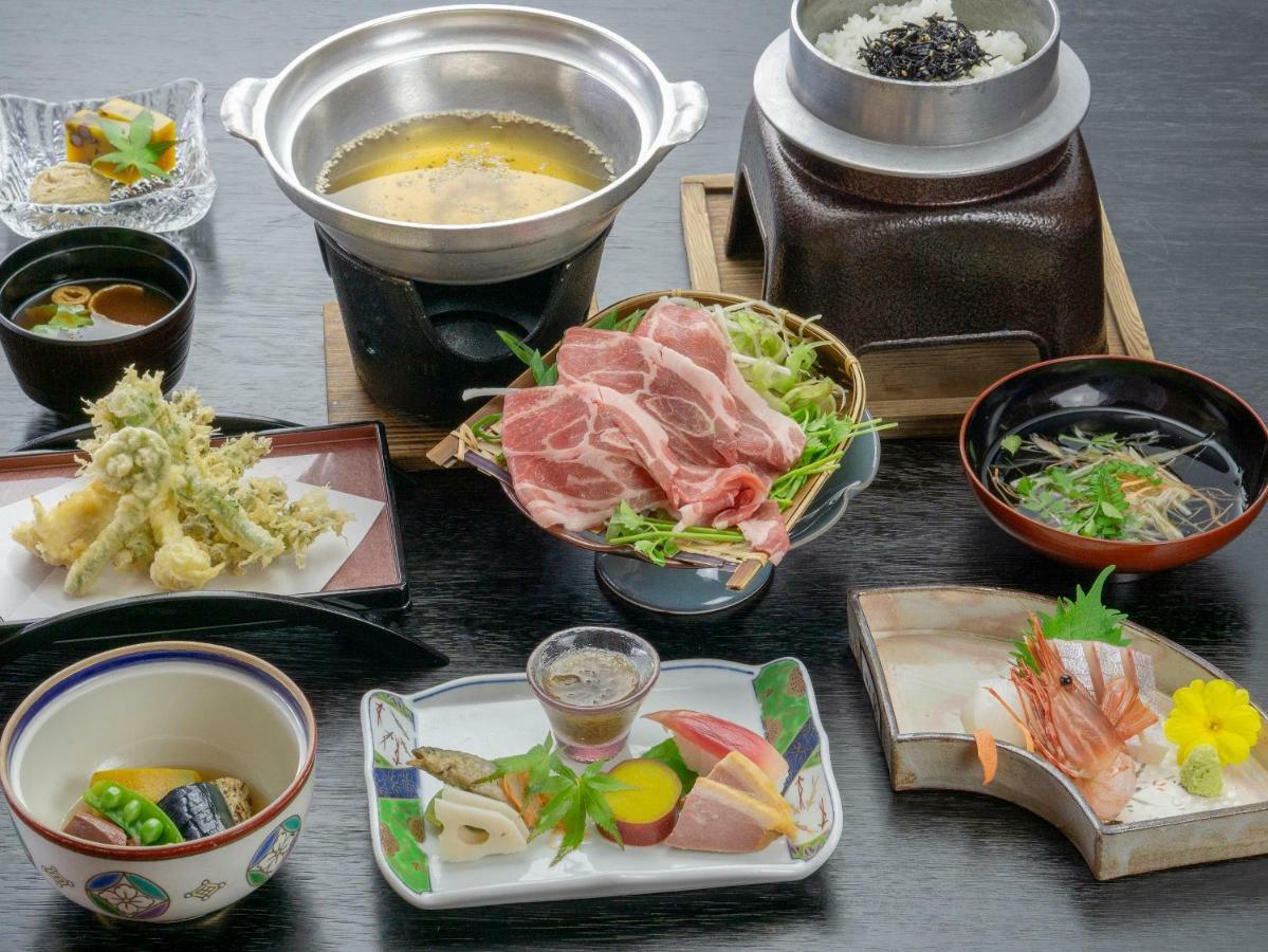 Maple Inagawa Hotel Kawabe  Екстериор снимка
